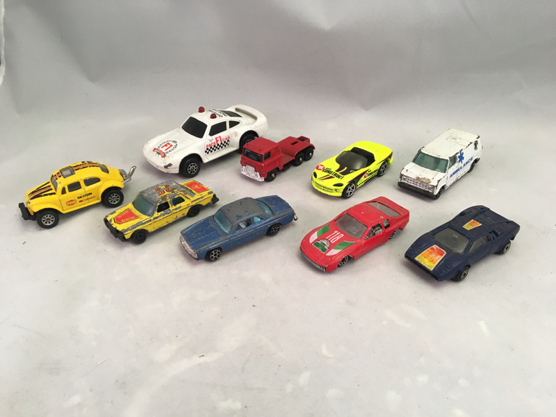 959 is 1:43 scale